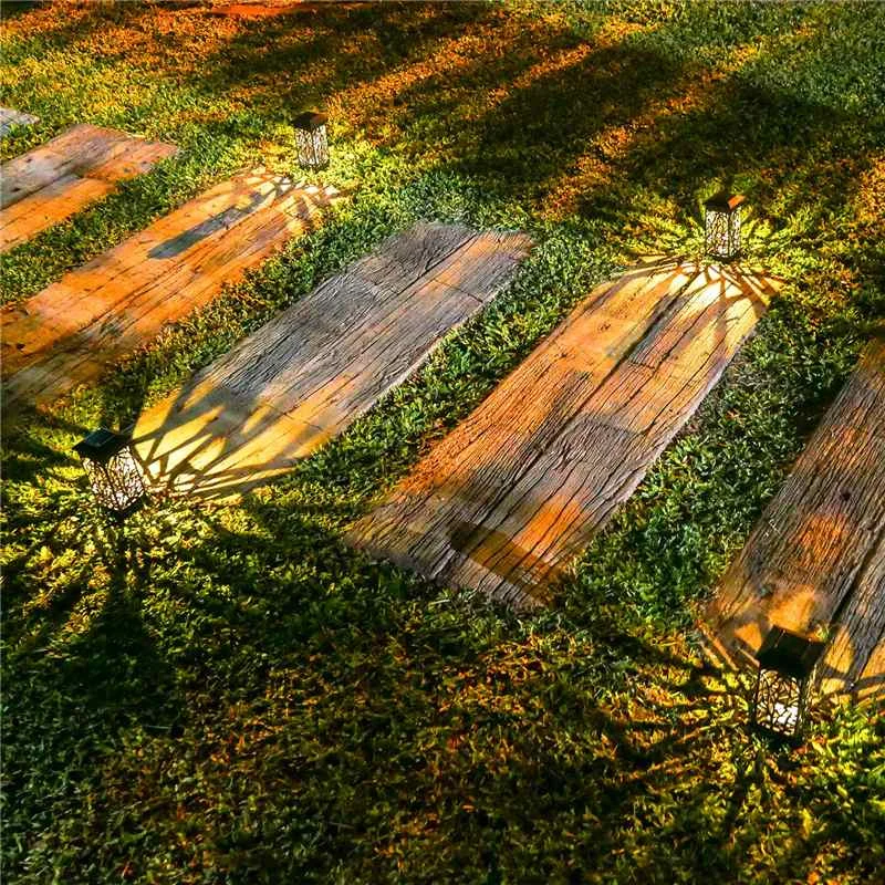 

1/2/4 Pack LED Solar Stake Light Lantern Solar Powered Pathway Lights Decorative Outdoor Lawn Yard Lamp For Garden