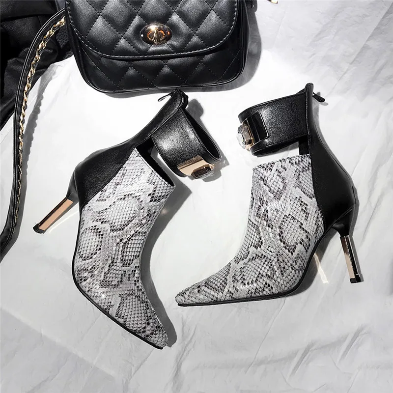 ESRFIYFE/Новинка года; женская обувь для вечеринок черного цвета из змеиной кожи; ботинки на высоком каблуке с острым носком на молнии; женские ботильоны
