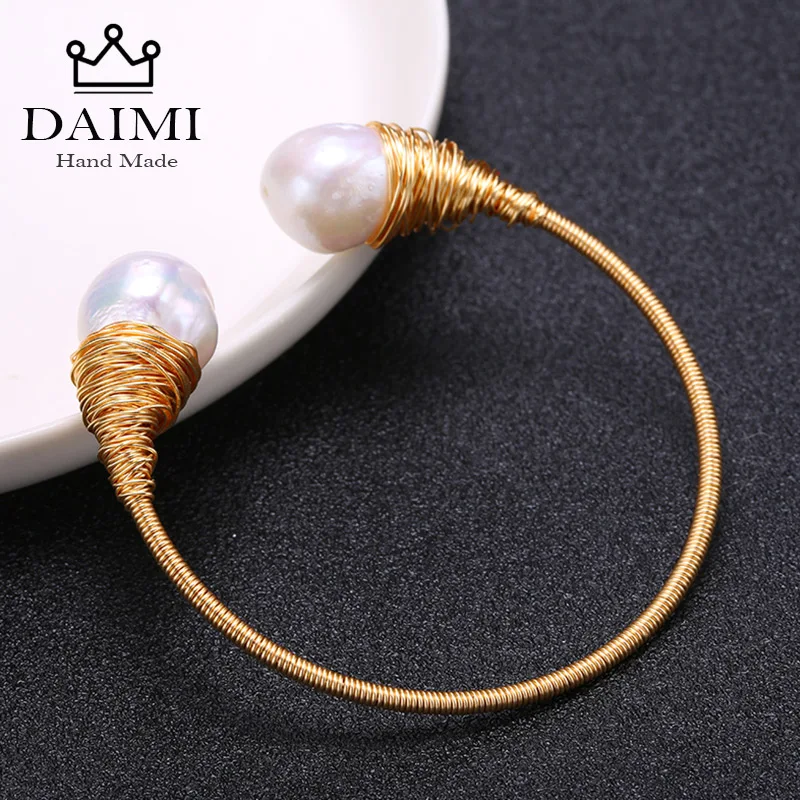 

DAIMI Handmade Women Bangle 13-14mm Baroque Freshwater White Pearl Roll Gold Fashion Design Fine Jewelry Gold Tube Bangles