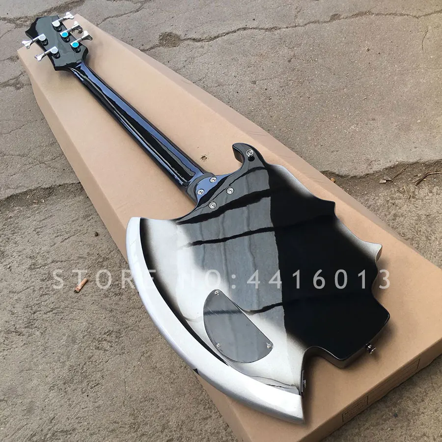 Cort-GENE-SIMMONS-Axe-Bass-5-string2