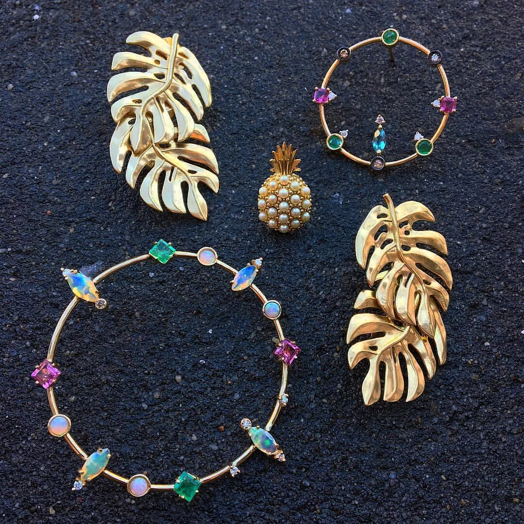 

Jewdy 5 PCS/Set Pearl Pineapple Women Bohemian Stud Earrings Set Metal Vintage Owl Earrings for Women Jewelry Dazzling Gift