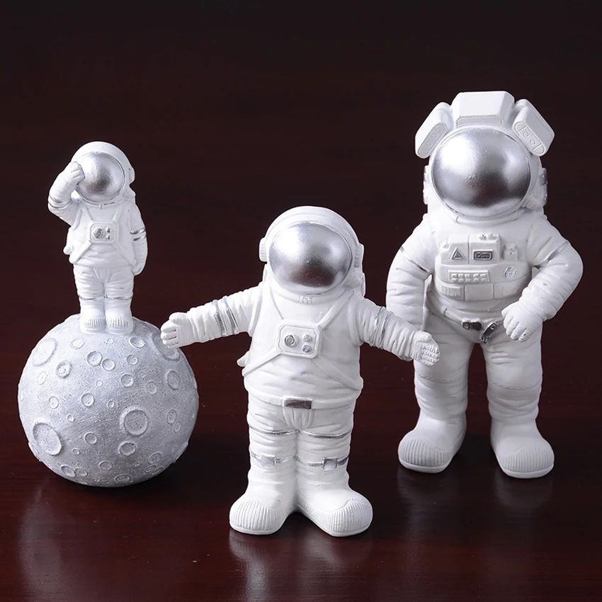 Europe style Cute Resin Astronaut Miniatures Figurine Craft Home Garden Decor wedding gifts fashion tabletop Furnishing articles