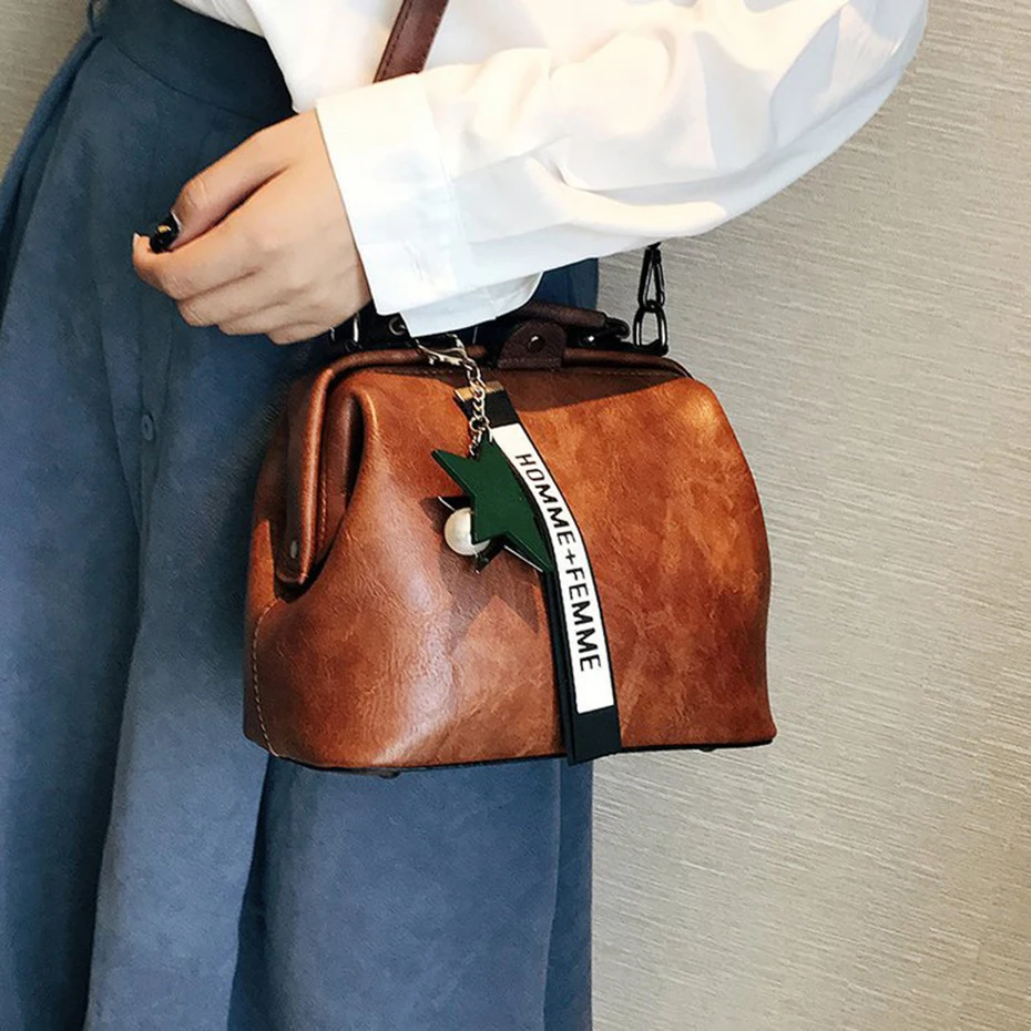 Women Handbag Leather Shoulder Bag Female Doctor Crossbody Hand Totes Star Pendant Tassel Rivets Casual Famous Brand Women Bags