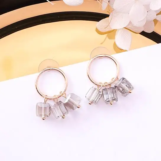 

MENGJIQIAO 2018 New Korean Women Accessories Hollow Circle Square Crystal Beads Drop Pendientes Mujer Moda Boucle D'oreille