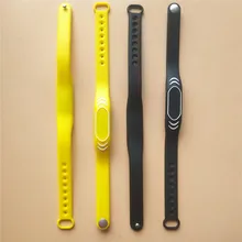 1 шт. 125 кГц только для чтения браслет регулируемый браслет черные/Желтые часы RFID карты брелок жетон-бирка Смарт