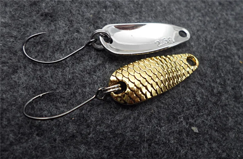 Gold Metal Sequins Fishing Lure Spoon Lure Noise Paillette Hard Baits Treble Hook Pesca Fishing Tackle