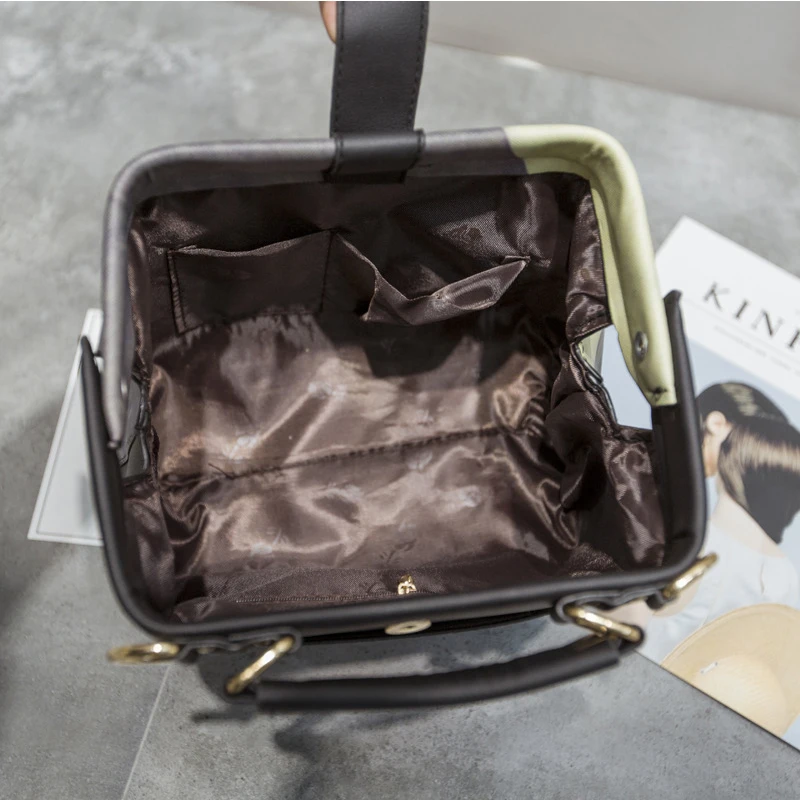 Women Handbag Leather Bag Women Shoulder Bag Doctor Small Crossbody Handbag Cartoon Pattern Rivets Girls Fashion Women Bags