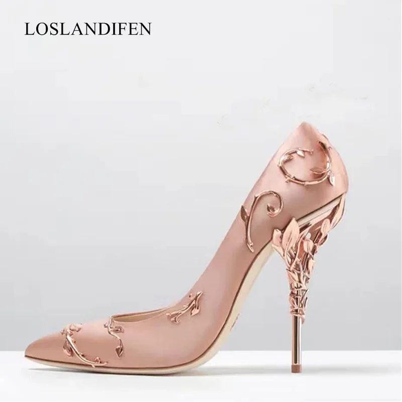 

2018 Hot! Luxury design metal leaves decorated with point toe party wedding shoes women stiletto high heels pumps bridal shoes