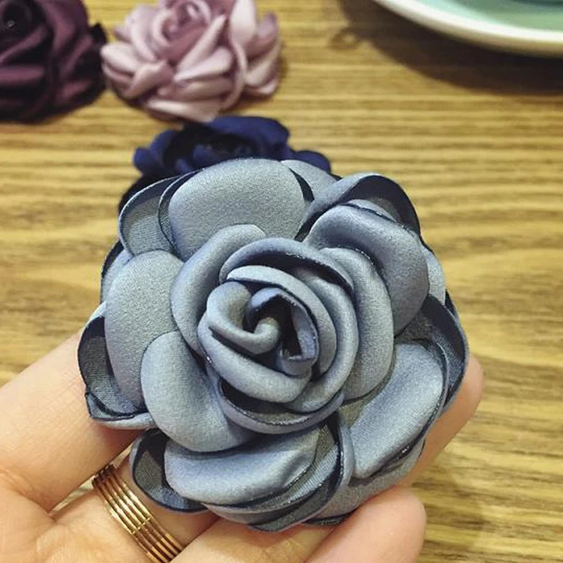

Korean Retro Fabric Cloth Art Saturna Flowers Brooch for Women Men Vintage Fashion Suit Coat Corsage Jewelry Accessories