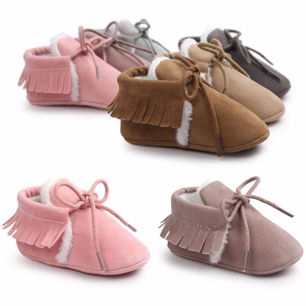 Детские мокасины детские мягкие Moccs обувь Bebe Первые ходоки бахрома подошве нескользящая обувь кроватки из искусственной кожи