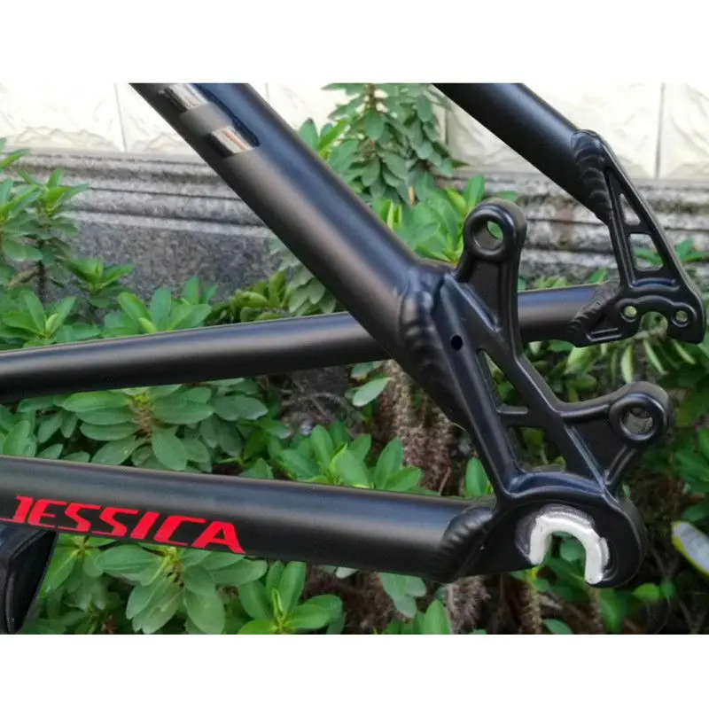 Cheap JESSICA 26er Mountain Bike Frames MTB Bicycle Frame Bicycle Ultralight Aluminum Frames Bicycle Headset 44mm16/17inch Bike Frame 2