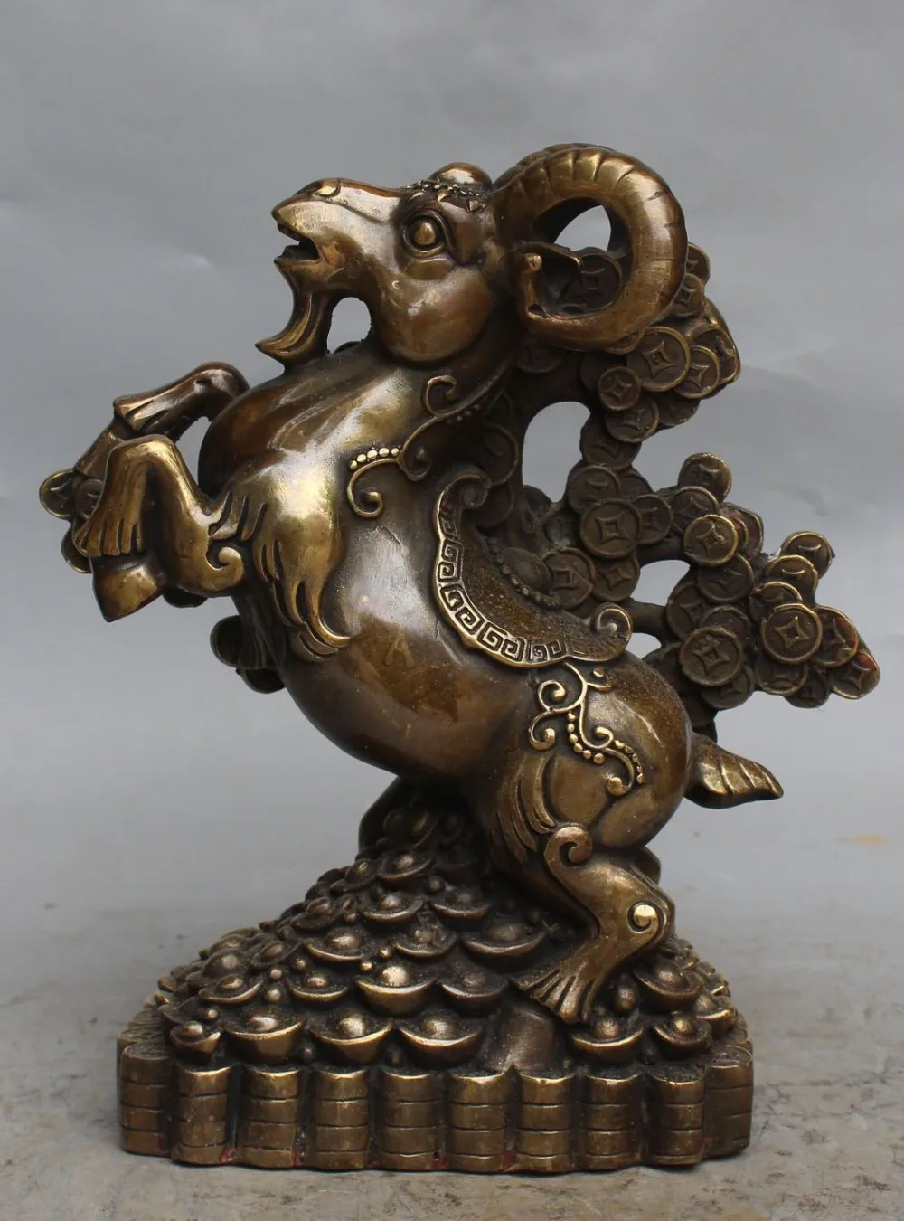 

zhaorui6616++28CM Marked Chinese Bronze Wealth Yuanbao Money Tree Running Sheep Goat Statue