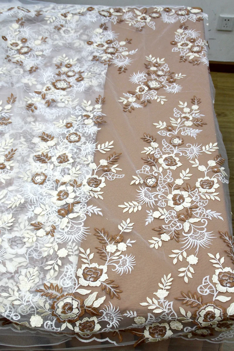 

Latest African Laces 2019 Bridal Fabric High Quality Nigeian French Lace Guipure Lace Trim For Lace Fabric