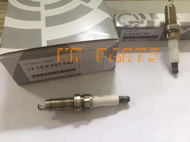 Set of 4 High Quality Spark Plugs for oem 12120037582 for BMW E82 E88