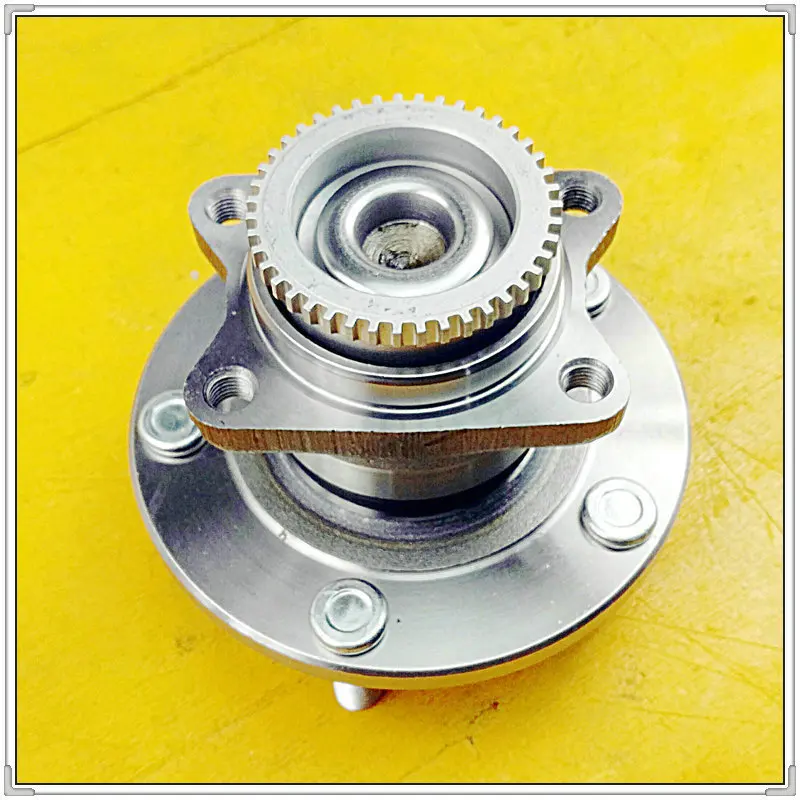 

REAR WHEEL HUB FOR MITSUBISHI ECLIPSE 2006- OEM: MR589520