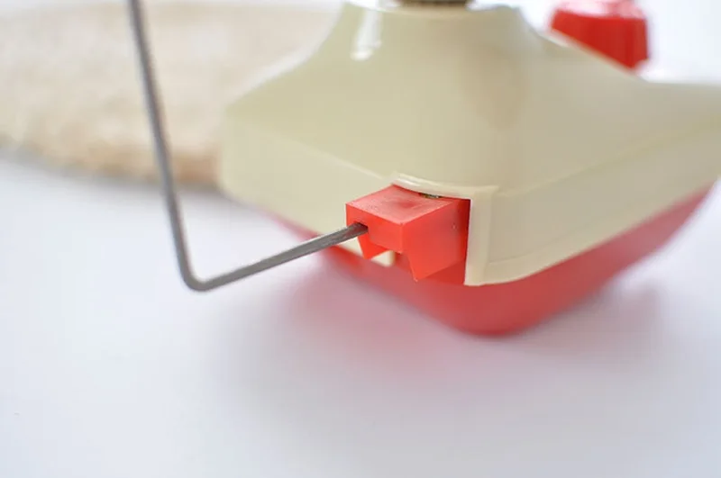 Hand Operated Yarn Winder Fiber Wool String Ball Thread Skein Cable Winder Machine for DIY Sewing Making Repair Craft Tools