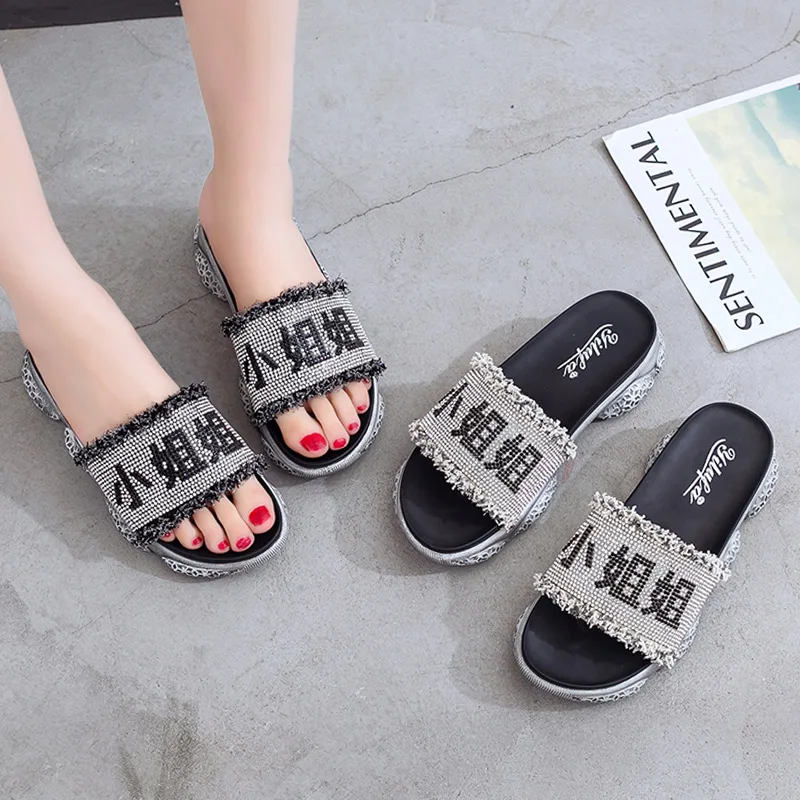 

CYOSO Women Slippers Rhinestones Sandals Open Toe Women Sandals Thick Bottom Sandalias Mujer 2019 Summer Flats Women Slides