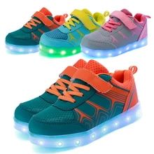 2017 nuevos niños shoes usb de carga kids shoes botas brillantes zapatos de los niños botas niños y niñas zapatillas de deporte de tamaño 25-37