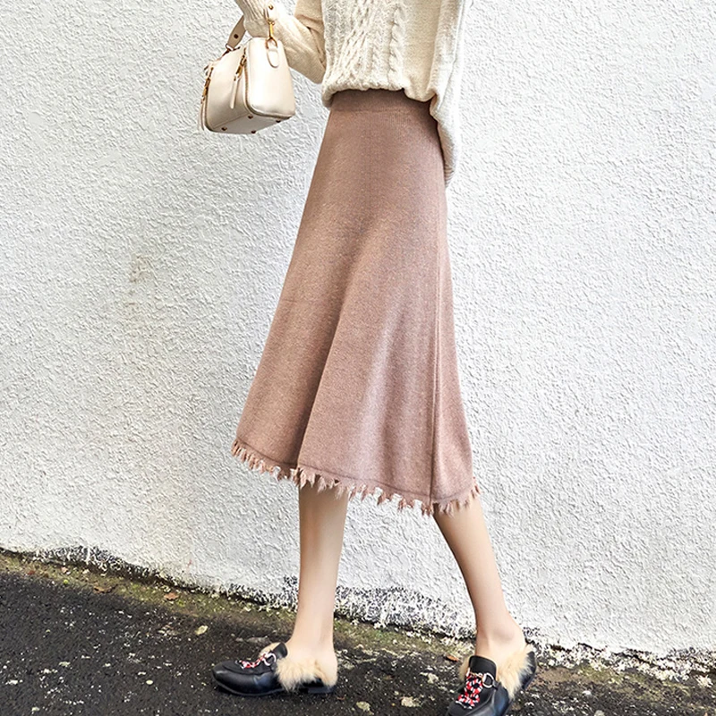 Women Casual Midi Skirt Khaki Tassel Edge Knitted Flared Skirt Autumn