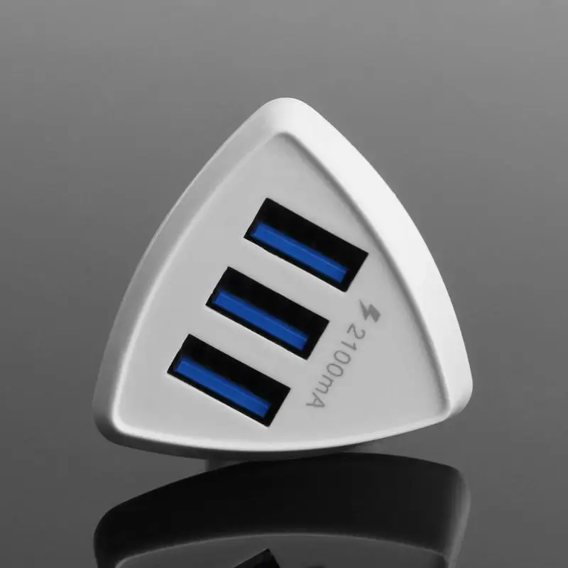 Быстрая зарядка 3 порта USB Автомобильное зарядное устройство 5V/3.1A DC адаптер для