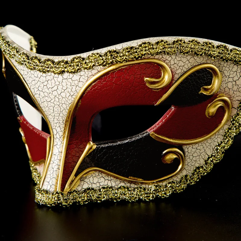 Fashion New Cosplay  Elegant Venetian Masquerade Mask Halloween Christmas Party Crack Lacework Mask