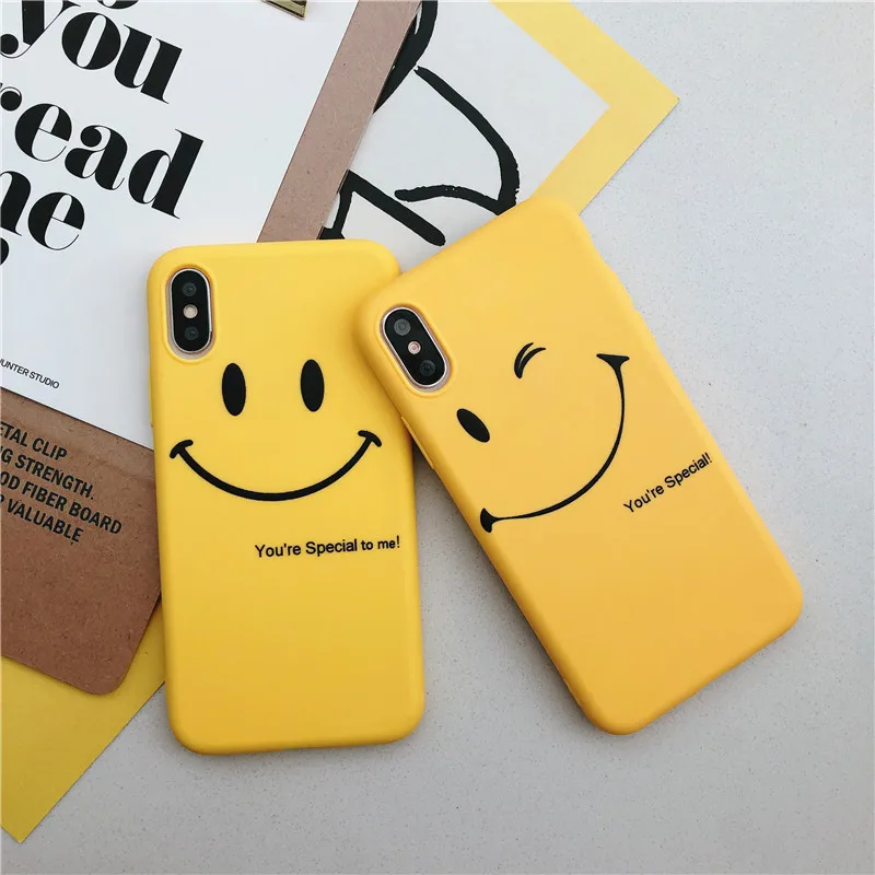

Fashion Cute Blink Smile Face Yellow Phone Case for iPhone X 10 7 8 Plus Soft TPU Silicon Shockproof Cover for iPhone 6 6S Plus