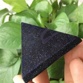 

145G of naturally beautiful crystal pyramid healing