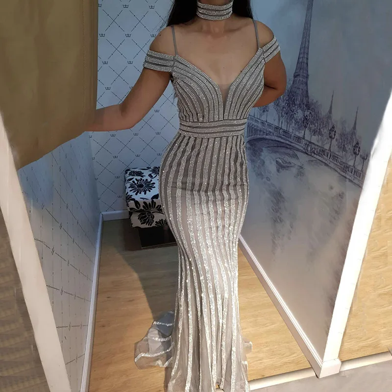 

Sexy Off Shoulder Dubai Sleeveless Full Crystal Evening Dresses Design 2019 Backless Sexy V-neck Evening Gowns BLA60703