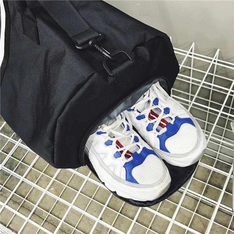 Hot Outdoor Sports Gym Bags for Men Women Nylon Waterproof Training Fitness Travel Handbag Yoga Mat Bag Sac De Sport