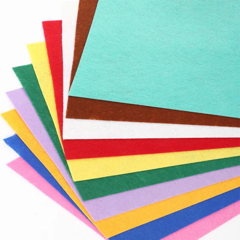 

40pcs A4 Colorful Manual Felt Cloth for Tablecloth Hand Sewing Crafts Material Nonwoven Fabric DIY Toys Christmas Gift 20x30cm