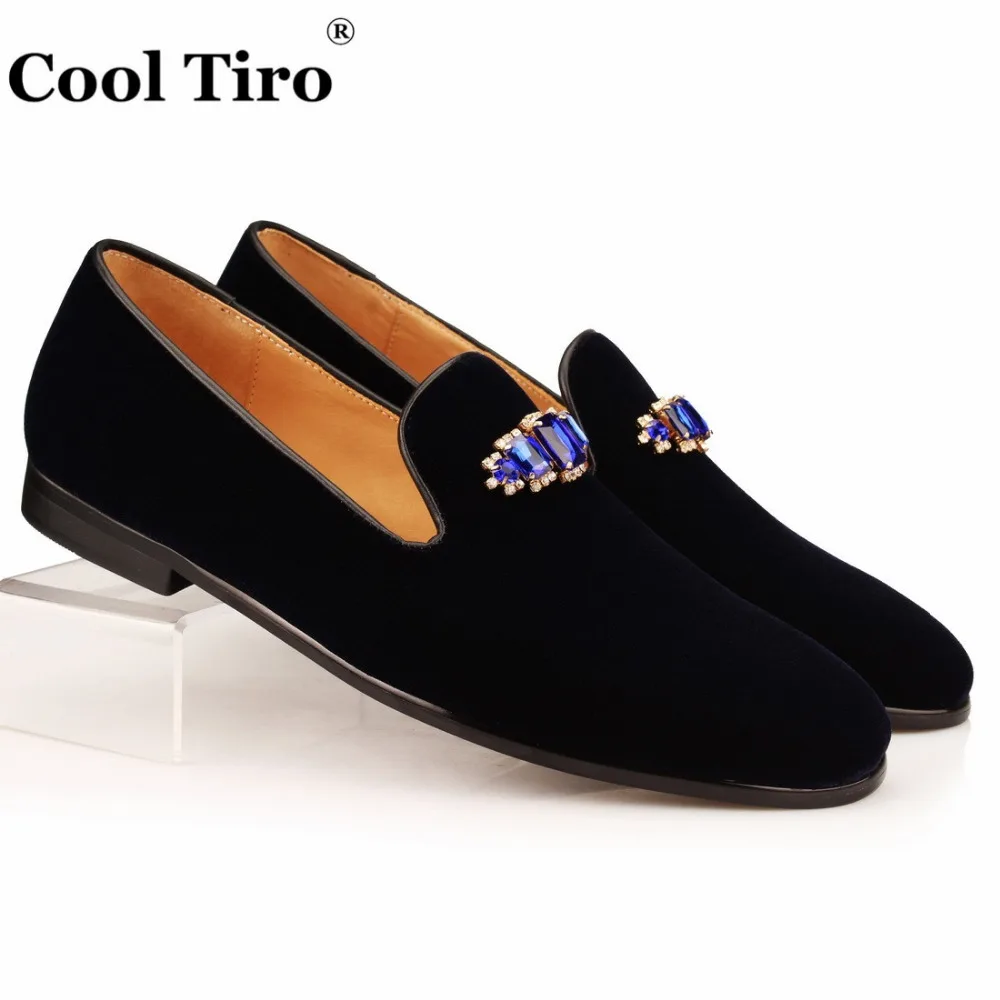 VELVET SLIPPERS WITH CRYSTAL BROOCH (3)