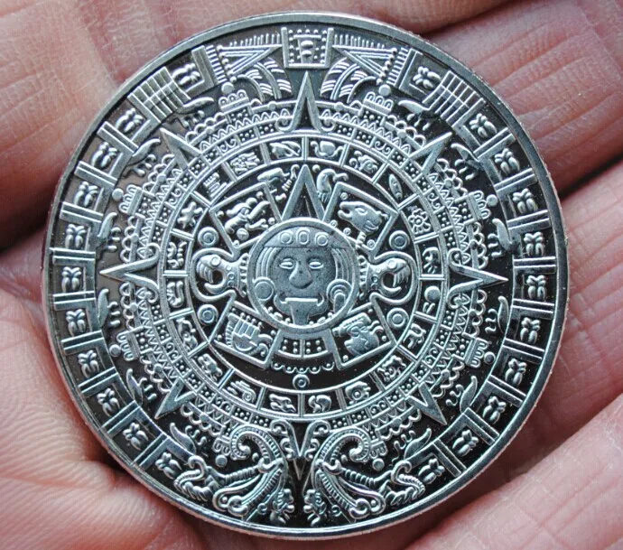 

2pieces/ Set Mexico The mayan calendar of aztec Pin Badge Banknote Coin Free Shipping