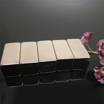 

Zion 100pcs 20x10x8mm magnet bar N35 block magnet super strong permanent rare earth ndfeb magnet 20*10*8mm 20mmx10mmx8mm