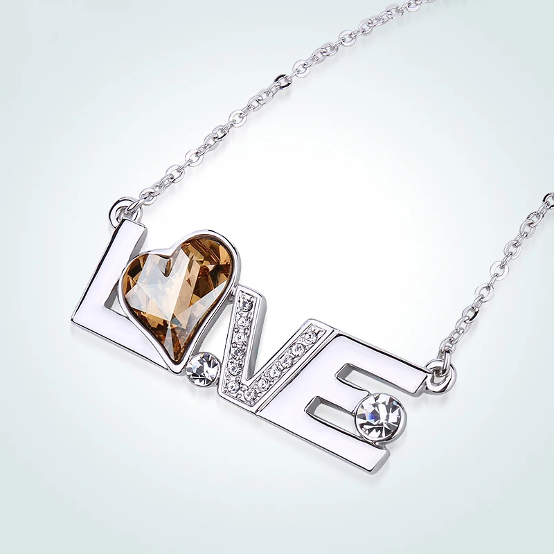 Warme Farben украшенное кристаллами от Swarovski Классическая подвеска в форме букв любовь