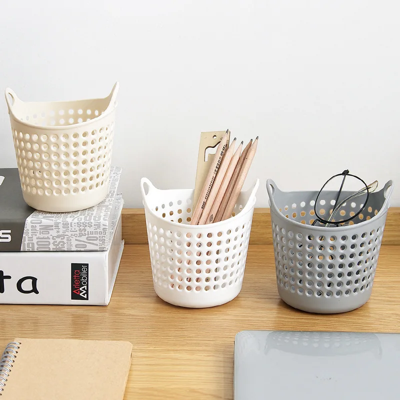 

1PC Receiving Mini Plastic Basket Desktop Storage Trash Basket Creative Fashion Trash Can Bath Toy Storage Basket