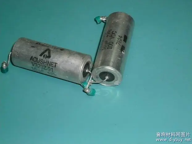 

[SA]U.S. oil capacitors 10UF 100V dedicated divider Need--10pcs/lot