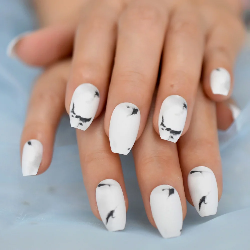 Белый мрамор черный матовый нажмите на балерины гроб поддельные ногти мраморная текстура накладные ногти ежедневно носить с клеем, стикер