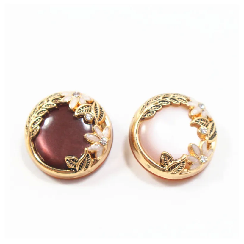 

2 pcs,22mm mix fashion metal acrylic Fur buttons, Mink coat buttons. Rhinestone buttons. big with a diamond buckle.accessory