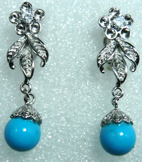 

12mm blue shell pearl green jade earring