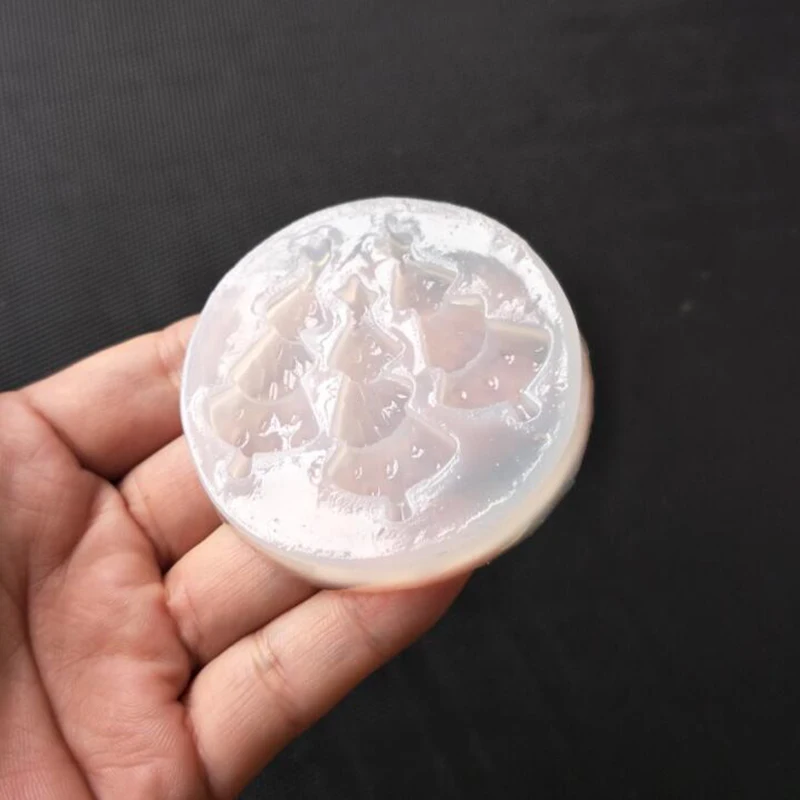 1PCS UV Resin Jewelry Liquid Silicone Mold Three Christmas Trees Resin Charms Molds For DIY Intersperse Decorate Making Molds 1PCS UV Resin Jewelry Liquid Silicone Mold Three Christmas Trees Resin Charms Molds For DIY Intersperse Decorate Making Molds
