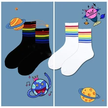 Элегантные шикарные радужные полосатые Модные женские носки однотонные черные и белые классные дышащие мягкие художественные повседневные носки до лодыжки для женщин