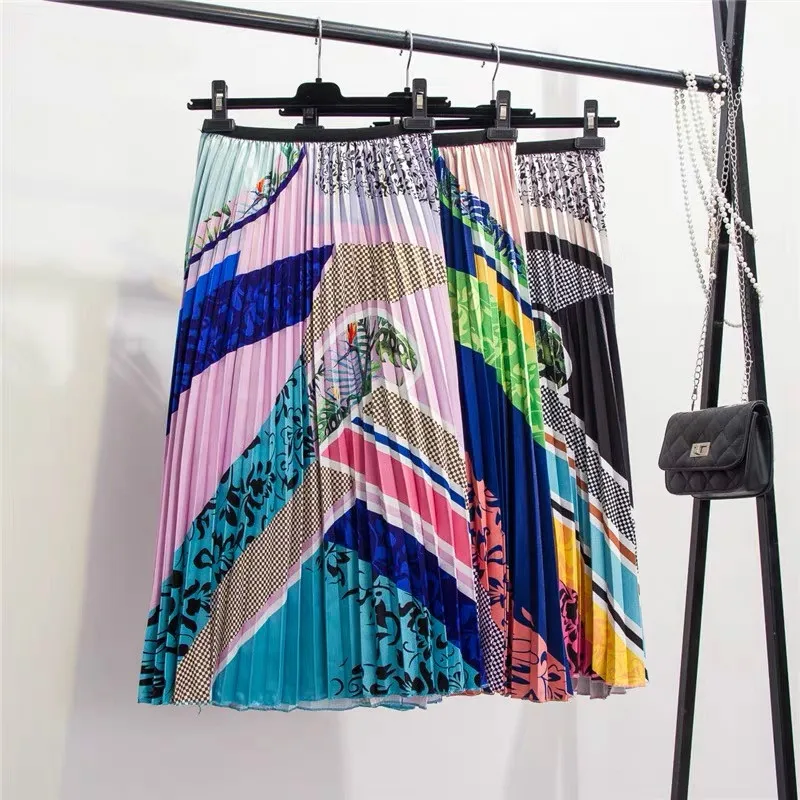 

2019 New-Coming Color Printing A-Line Mid-Calf European Women Skirts High Street Style Patchwork Pleated Fashion Skirts