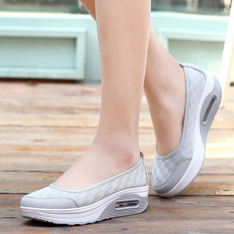 

Women Vulcanized Shoes Casual Wedge Platform Slip-on 2019 New Spring Autumn Increasing Shoes Women Sneakers