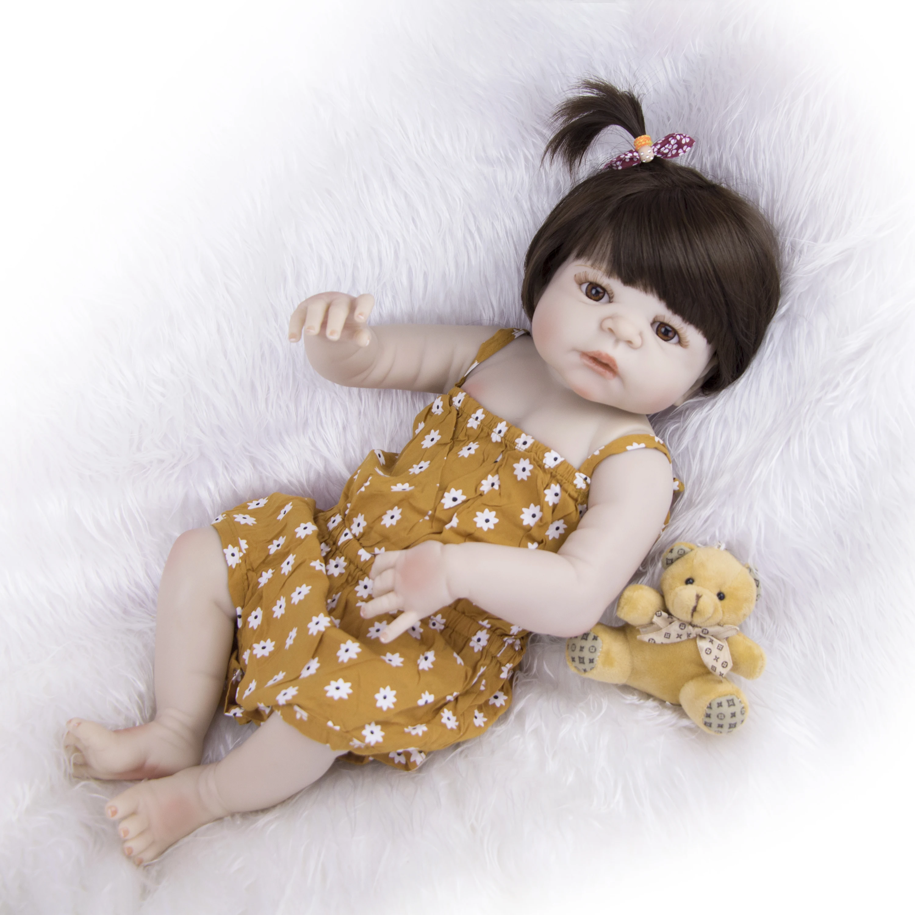 

KEIUMI Reborn Baby Girl Doll Lovely 23'' 57 cm Full Silicone Body Reborn Doll Realistic like Kid Playmate Toy For Birthday Gift
