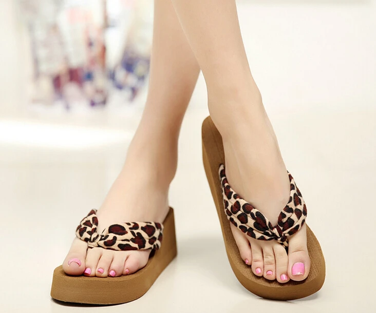 

SCYL Women Platform Sandal Wedge Flip Flops leopard Feminino High Heel slippers Sandalias Mujer Plataforma Chanclas leopard