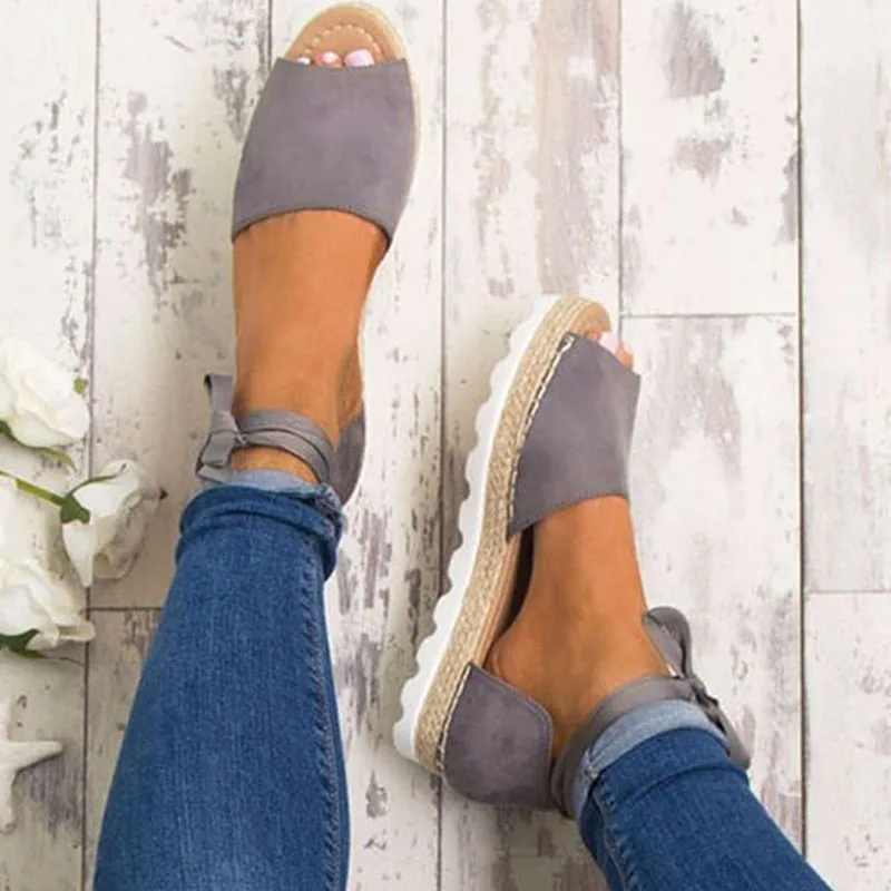 النساء الصنادل زائد حجم الصيف أحذية مع صنادل أرضية الإناث الكاحل حزام شقة Sandalias موهير عارضة الشاطئ Chaussures فام