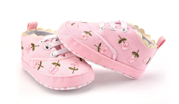 Для маленьких девочек; белые цветочные кружева вышитые мягкая обувь для ползунков для прогулок детская обувь для малышей shipping29 - Цвет: Розовый