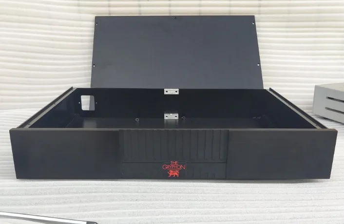 GRYPHON series - pre-level all-aluminum power amplifier chassis (430*70*311) | Электроника