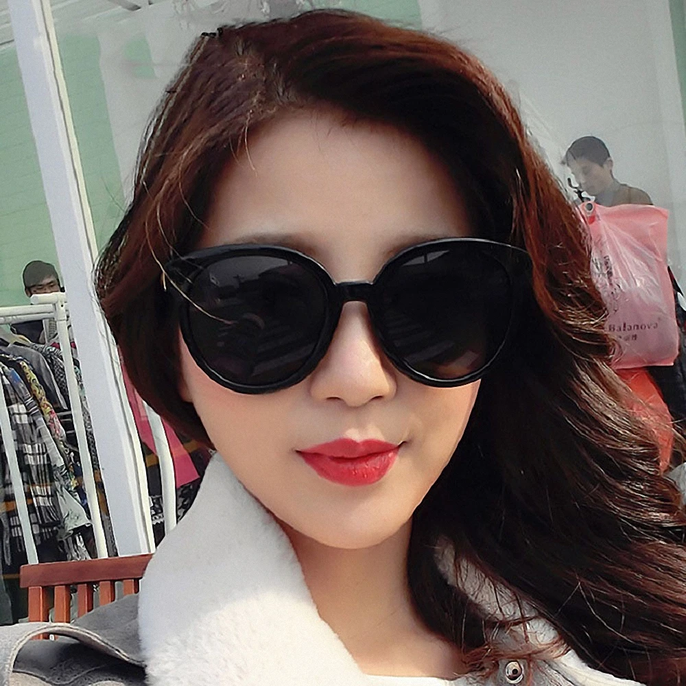New Fashion Eyewear Versatile Nice Design High quality Ladies Sunglasses Luxury Classic Men and