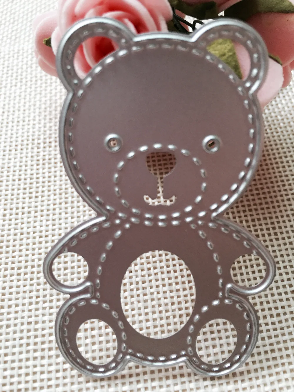 

Lovely Bear Metal Die cutting Dies For DIY Scrapbooking Photo Album Decorative Embossing Folder Stencil